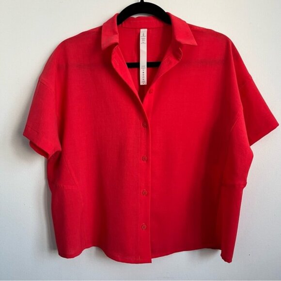 New 🆕 Lululemon Full Day Ahead Short Sleeve Button Shirt - Carnation Red - US 4 - Picture 1 of 4